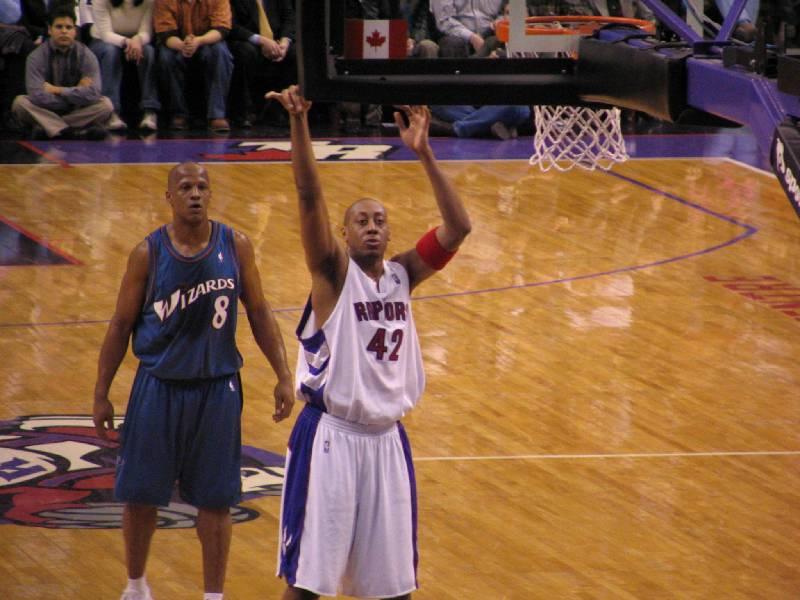 Raptors - 02.04.2005 331.jpg